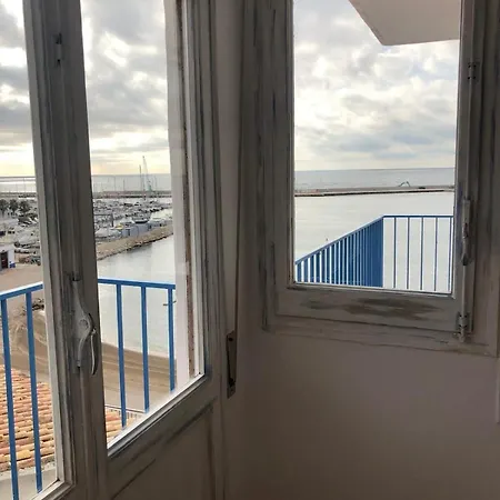 Apartament Cranc Davant Del Mar Apartment